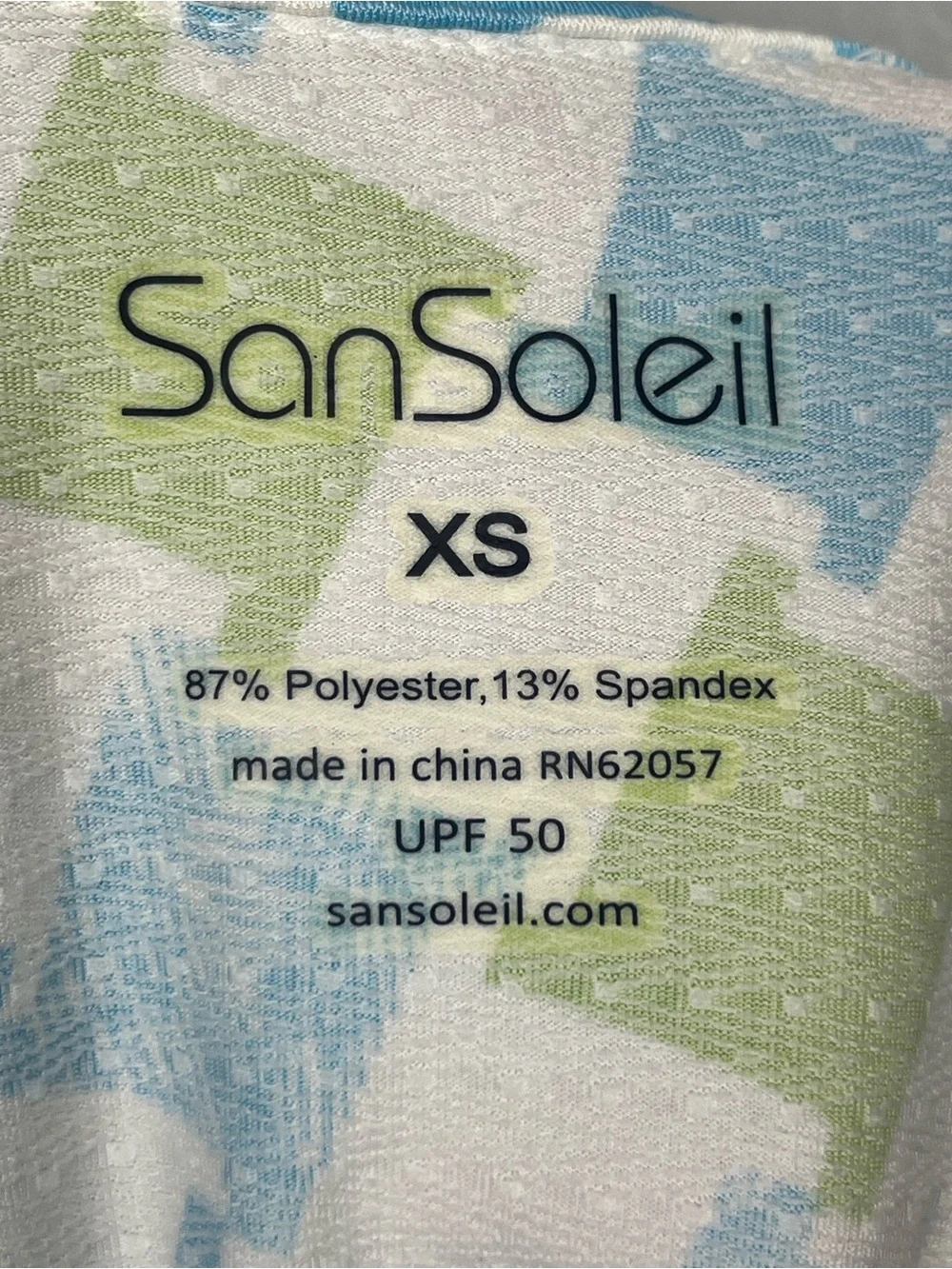 San Soleil geometric houndstooth 1/4 zip UPF 50 sun shirt, size XS.